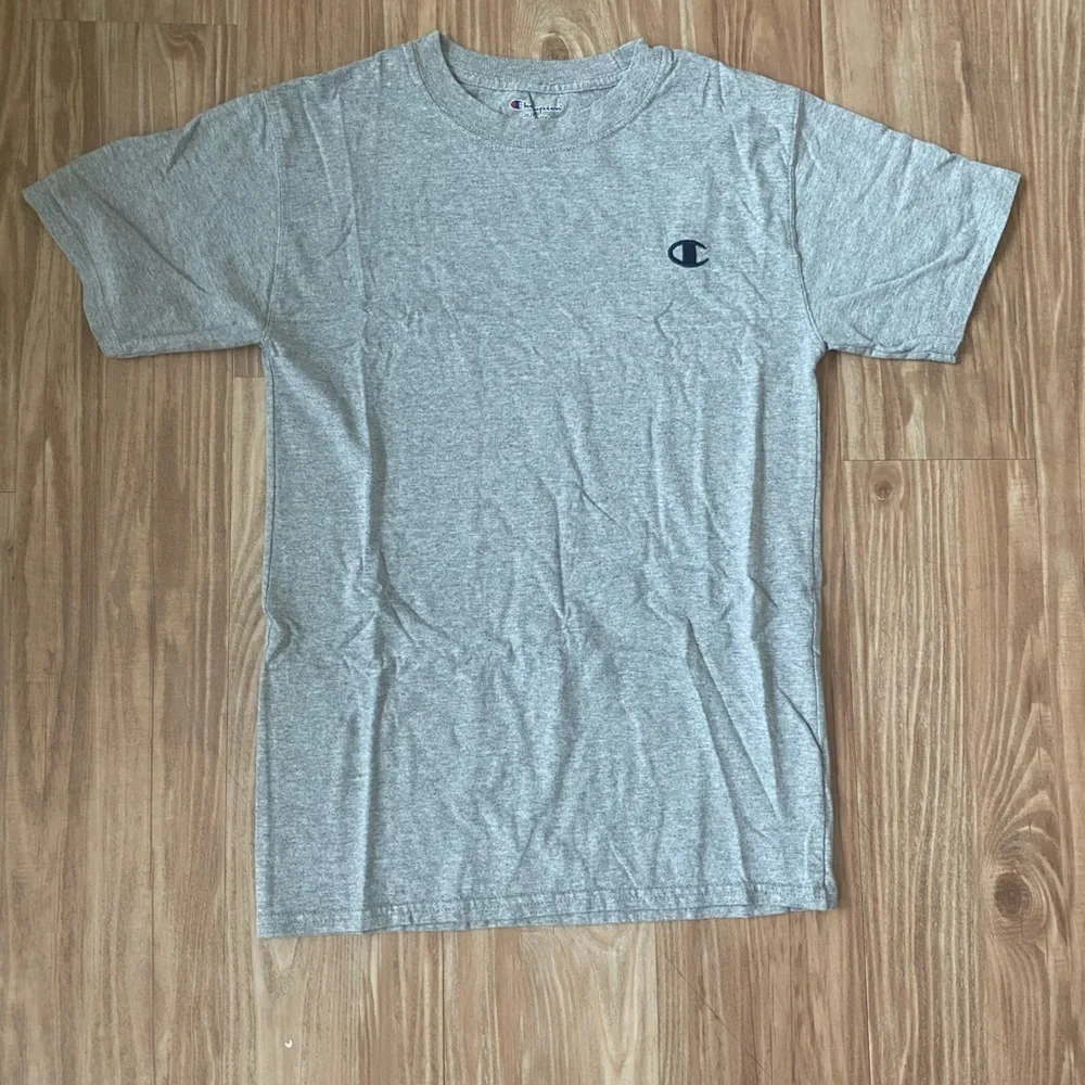 Champion Authentic’s Basics T-Shirt - Picture 2 of 6